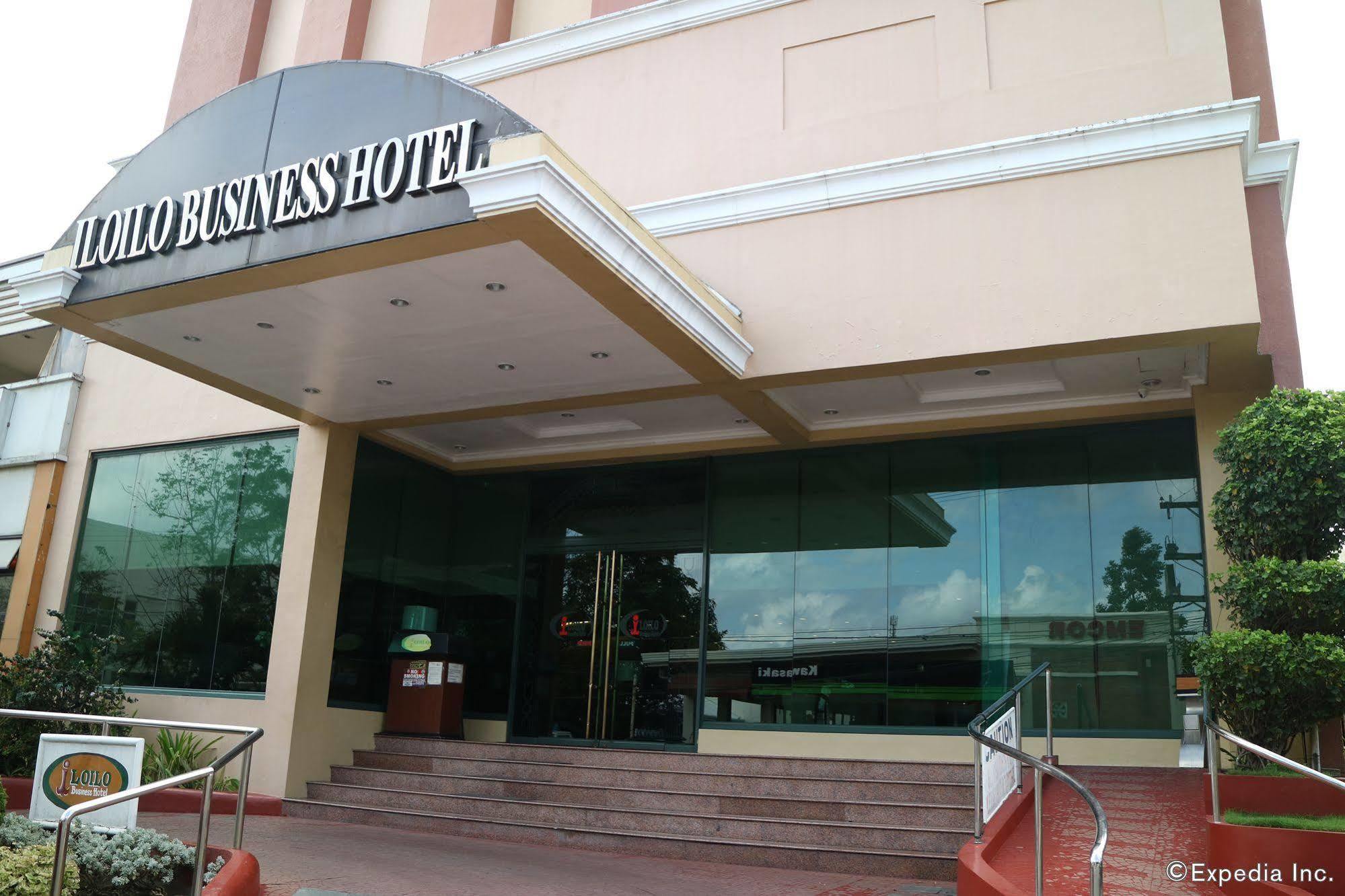Iloilo Business Hotel Екстер'єр фото